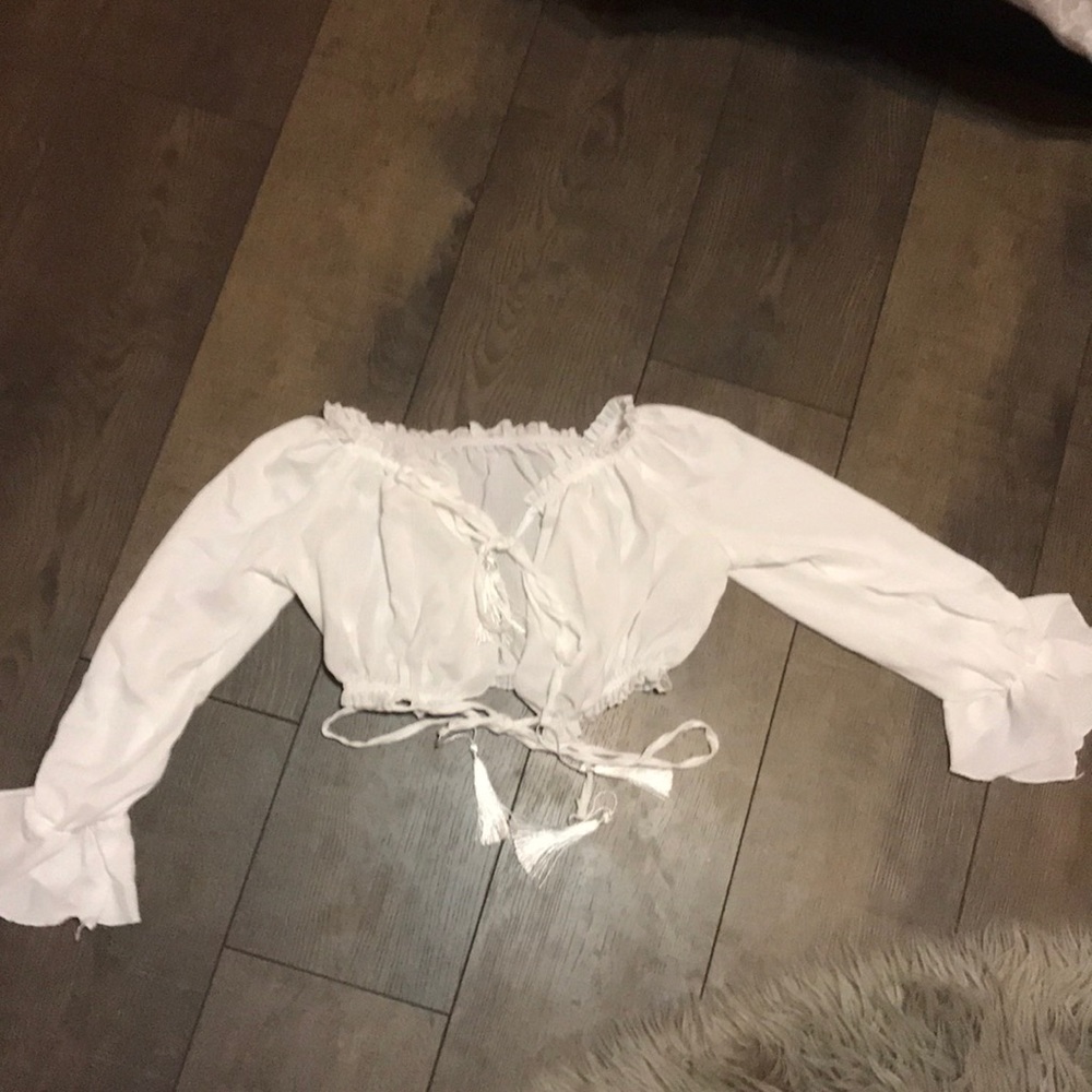 White crop top